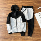 Nike tech