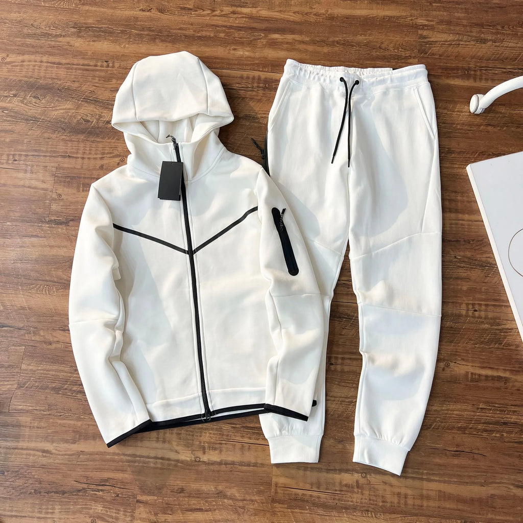Nike tech