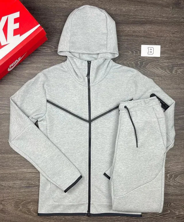 Nike tech