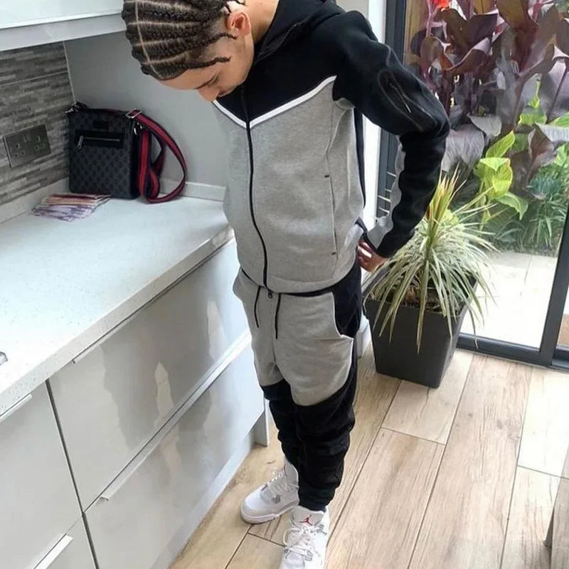 Nike tech